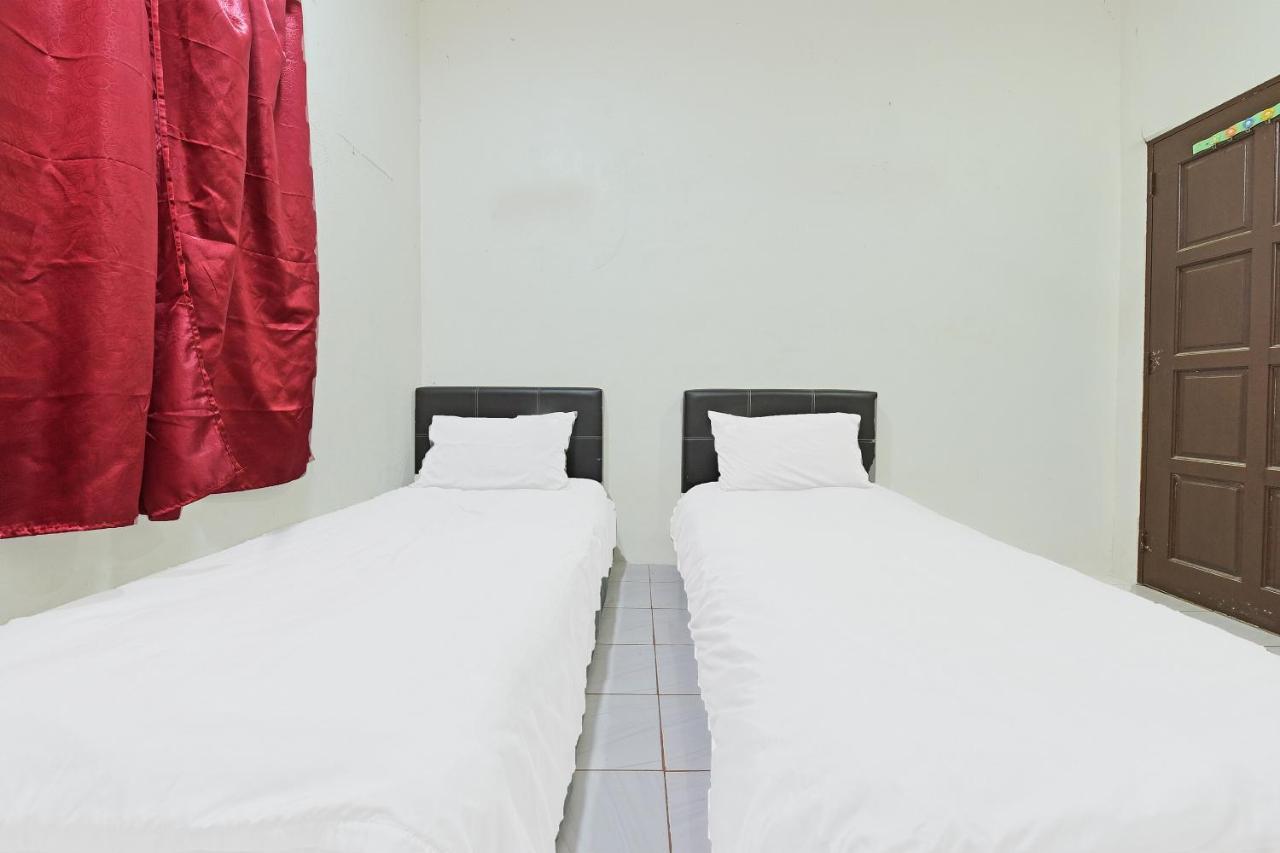 Oyo 90596 Casaria Inn Paka Dış mekan fotoğraf