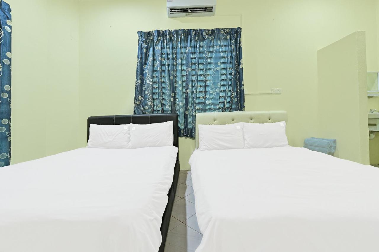 Oyo 90596 Casaria Inn Paka Dış mekan fotoğraf