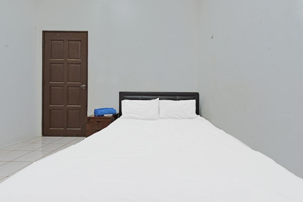 Oyo 90596 Casaria Inn Paka Dış mekan fotoğraf
